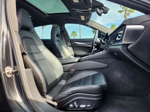 Used 2018 Porsche Panamera 4S image 20