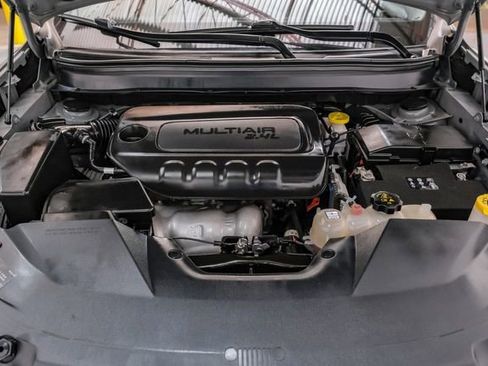 Used 2020 Jeep Cherokee Latitude Plus w/ Comfort/Convenience Group image 45