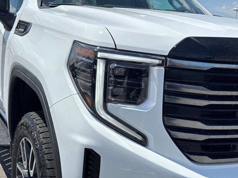 New 2026 GMC Sierra 1500 AT4 w/ AT4 Premium Package AWD/4WD image 10