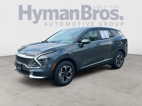 Certified 2025 Kia Sportage LX image 8