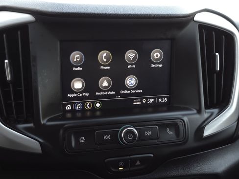 Used 2024 GMC Terrain SLE image 15