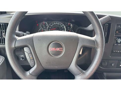 Used 2024 GMC Savana 2500 w/ Driver Convenience Package image 16