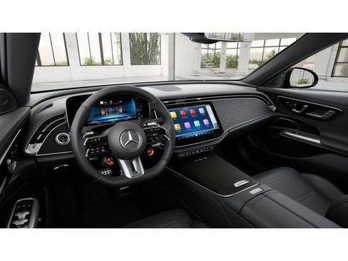 Used 2026 Mercedes-Benz E 53 AMG e 4MATIC Sedan image 3