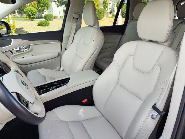 Used 2024 Volvo XC90 B6 Plus w/ Protection Package Premier AWD/4WD image 19