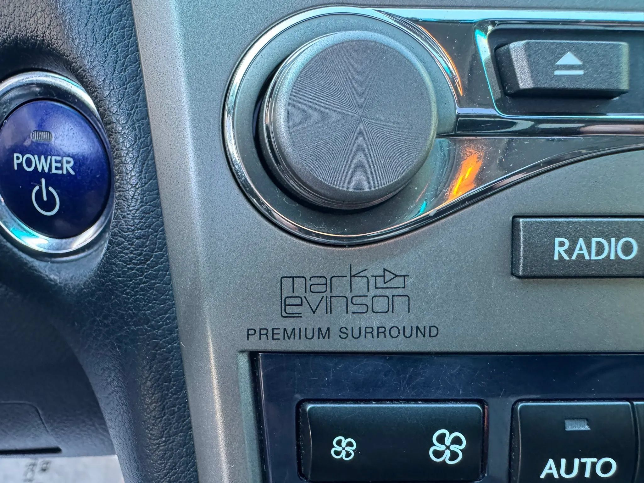 Used 2013 Lexus RX 450h AWD w/ Navigation Pkg image 40