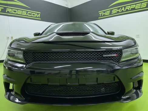 Used 2019 Dodge Charger GT image 3