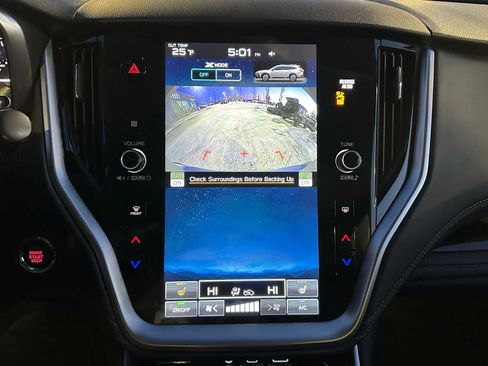 Used 2024 Subaru Outback Limited image 28