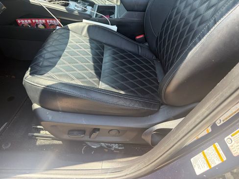 Used 2022 Mitsubishi Outlander SEL FWD image 11