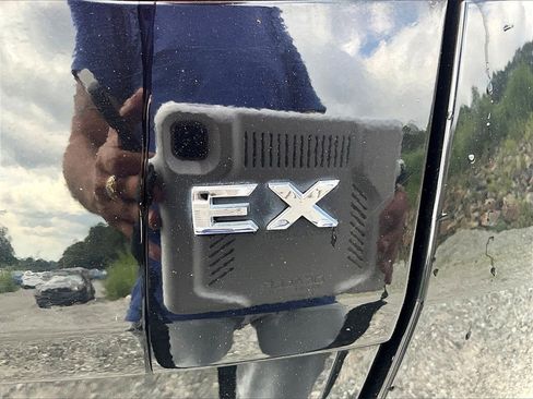 Used 2022 Kia Sportage EX w/ EX Technology Package image 8