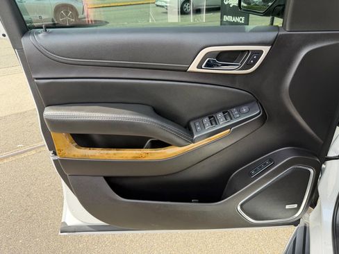 Used 2016 GMC Yukon XL Denali AWD/4WD image 53