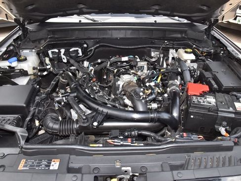 Used 2023 Ford Bronco Outer Banks AWD/4WD image 46