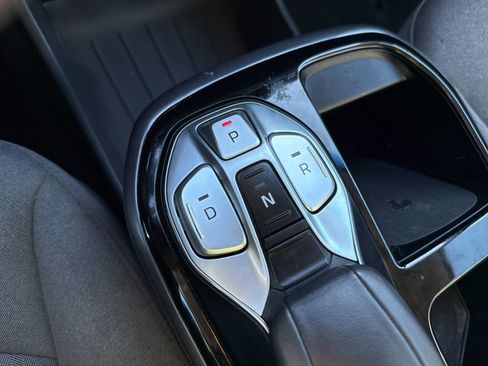 Used 2021 Hyundai Ioniq SE image 31