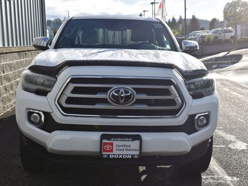 Certified 2021 Toyota Tacoma Limited image 2