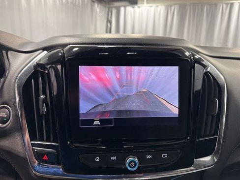 Certified 2023 Chevrolet Traverse LT w/ LPO, Floor Liner Package image 22