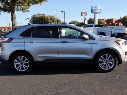 Used 2024 Ford Edge Titanium image 11