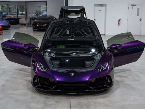 Used 2018 Lamborghini Huracan LP 580-2 RWD image 34
