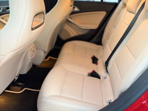 Used 2018 Mercedes-Benz CLA 250 image 13