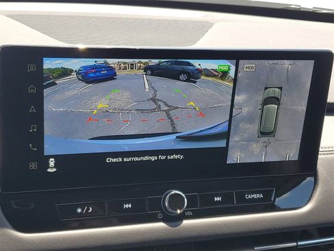 New 2025 Mitsubishi Outlander SE image 17