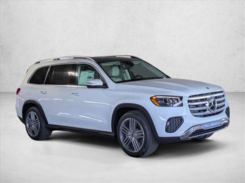 New 2026 Mercedes-Benz GLS 450 4MATIC image 19