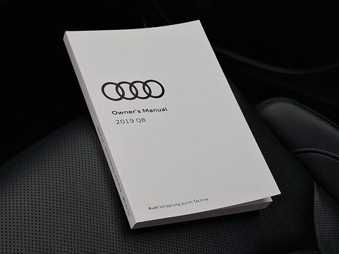 Used 2019 Audi Q8 Prestige image 27