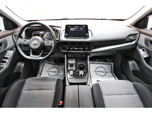 Used 2023 Nissan Rogue SV FWD image 7