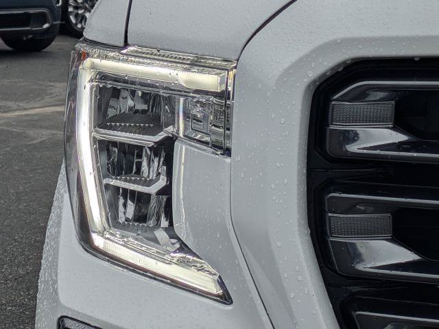 Certified 2022 GMC Sierra 1500 AT4 w/ AT4 Preferred Package AWD/4WD image 10