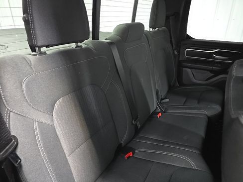 Used 2022 RAM 1500 Big Horn w/ Night Edition AWD/4WD image 16