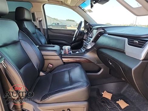 Used 2019 GMC Yukon XL SLT w/ Open Road Package image 18