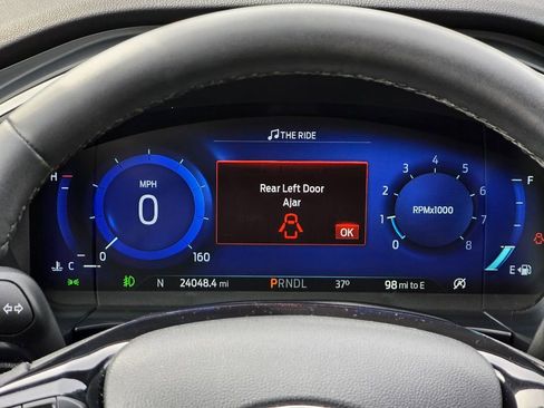 Used 2022 Ford Escape SEL w/ Technology Package image 7