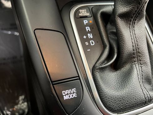 Used 2024 Kia Soul LX w/ Option Group 015 FWD image 50