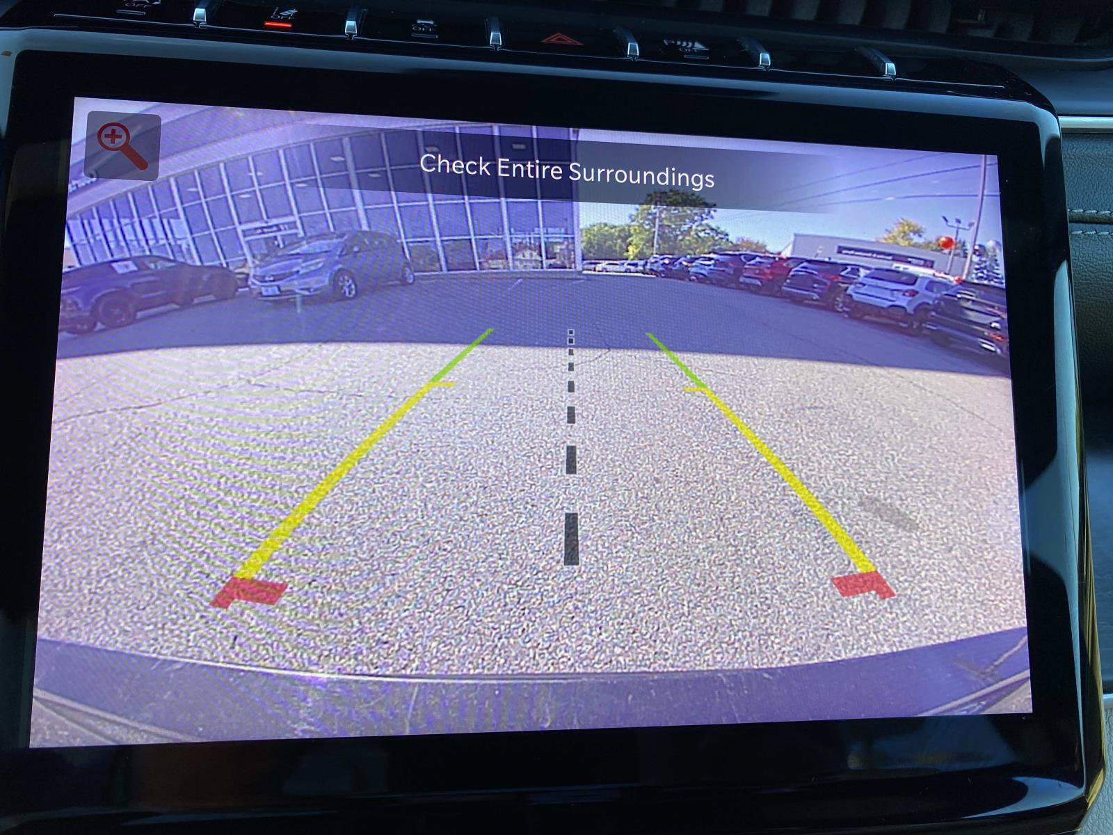 Used 2023 Jeep Grand Cherokee L Limited AWD/4WD image 14