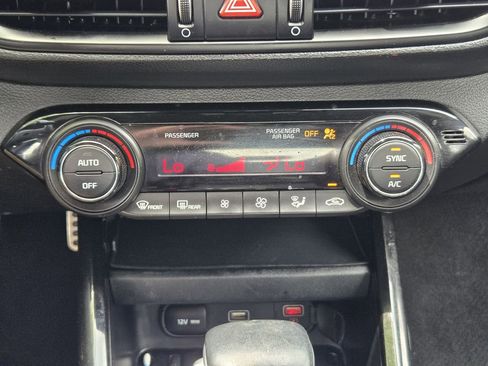 Used 2023 Kia Forte GT-Line w/ GT-Line Technology Package FWD image 14