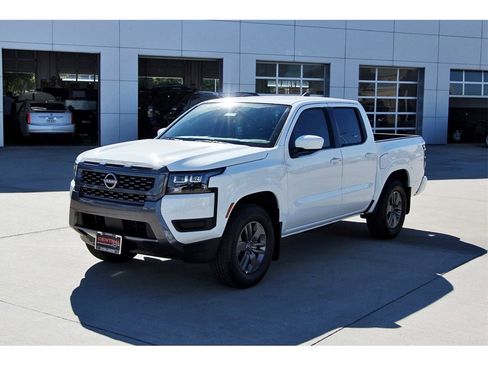 New 2026 Nissan Frontier SV w/ SV Convenience Package image 2