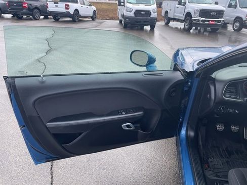 Used 2021 Dodge Challenger R/T w/ Blacktop Package image 17