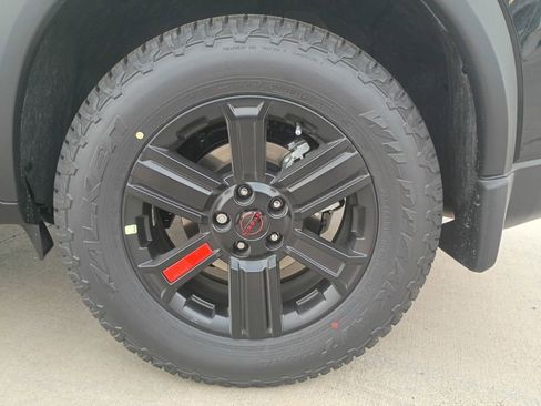 New 2026 Nissan Rogue SV image 32