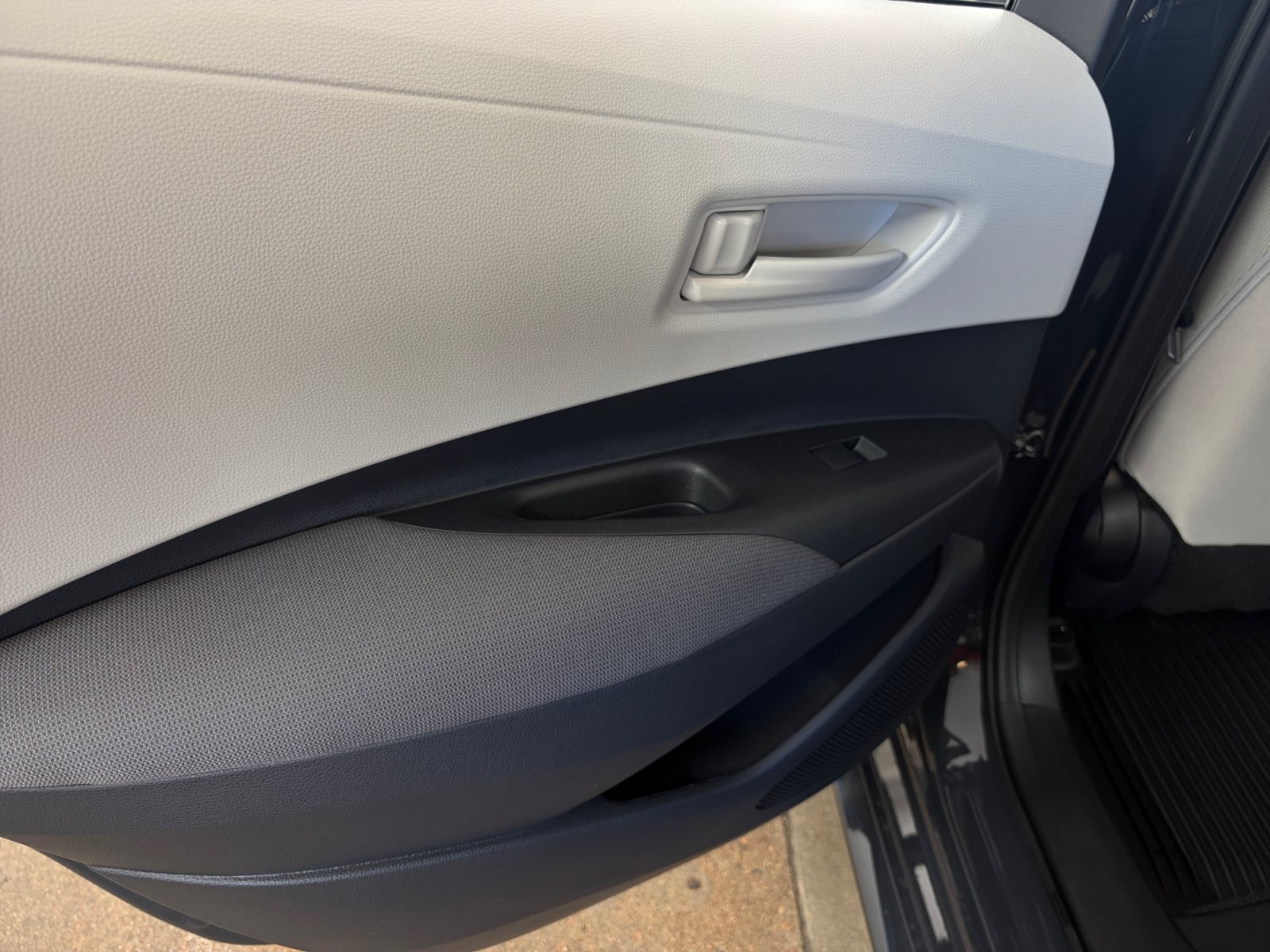 New 2027 Toyota Corolla LE FWD image 35