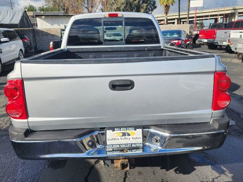 Used 2005 Dodge Dakota SLT w/ Trailer Tow Group image 4