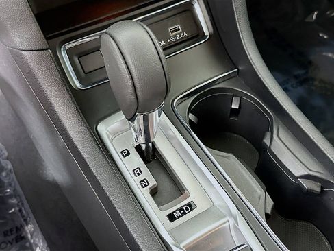 Certified 2024 Subaru Ascent Premium w/ Convenience Package image 22