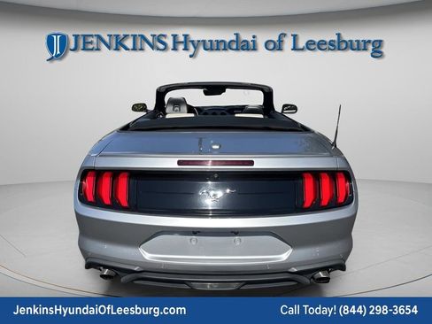 Used 2023 Ford Mustang Premium image 6