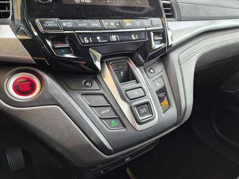 Used 2018 Honda Odyssey EX-L image 11