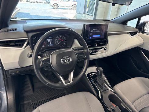 Certified 2025 Toyota Corolla SE FWD image 15