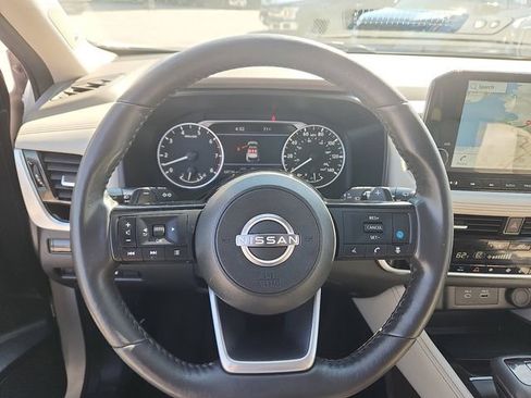 Used 2023 Nissan Rogue SL w/ SL Premium Package AWD/4WD image 15