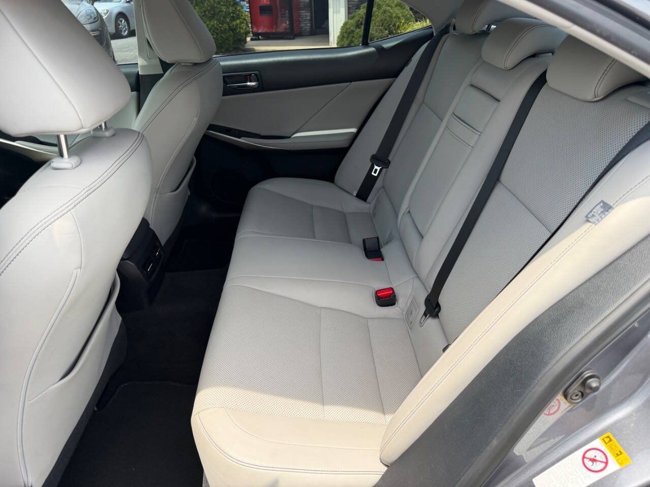 Used 2015 Lexus IS 250 w/ Navigation System Package RWD image 23