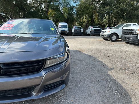 Used 2023 Dodge Charger SXT image 10
