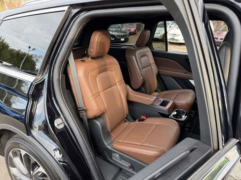Used 2020 Lincoln Aviator Reserve w/ Equipment Group 202A AWD/4WD image 14