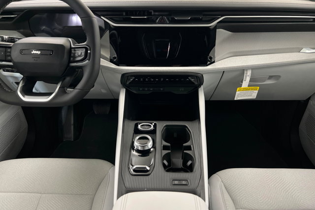 New 2026 Jeep Cherokee Laredo AWD/4WD image 13