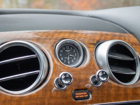 Used 2013 Bentley Continental GT image 21