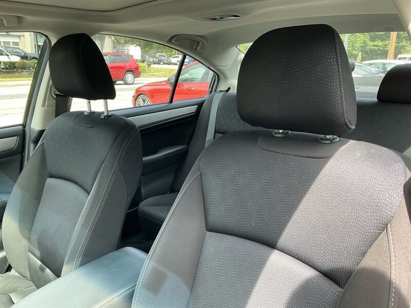 Used 2015 Subaru Legacy 2.5i Premium AWD/4WD image 20