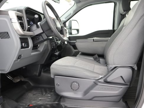 Used 2024 Ford F350 XL w/ STX Appearance Package AWD/4WD image 8