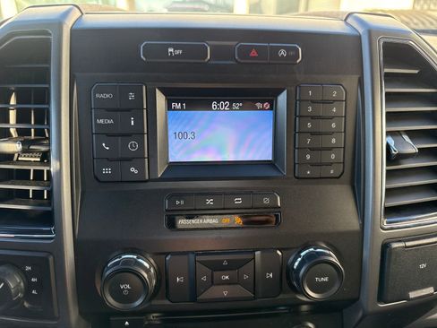 Used 2018 Ford F150 XLT image 19
